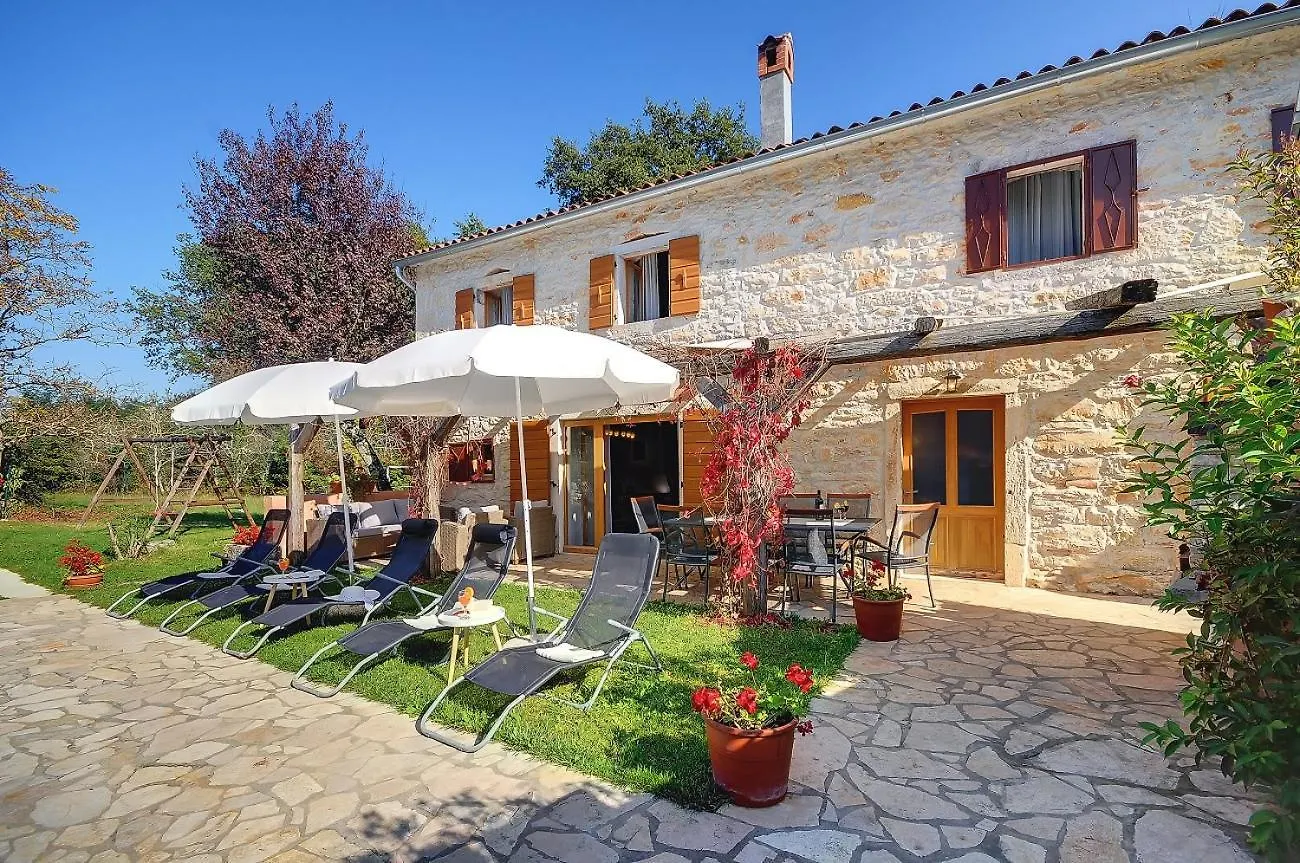 Villa Katarina 0*, Batlug Croatia